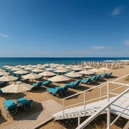 Sunny Sea View *